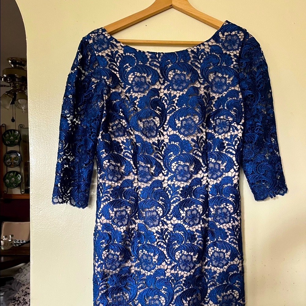 Lovely Elija J brand - Royal Blue & Cream Dress